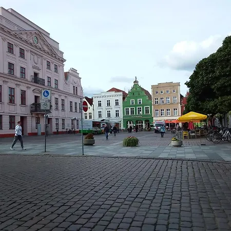 Am Markt - Ein Zuhause Mit Aussicht アパート *
